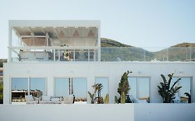 We Surf House